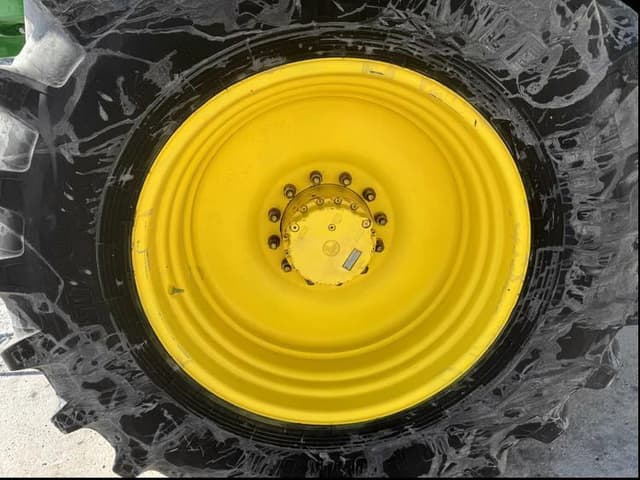 Image of John Deere R4038 equipment image 4