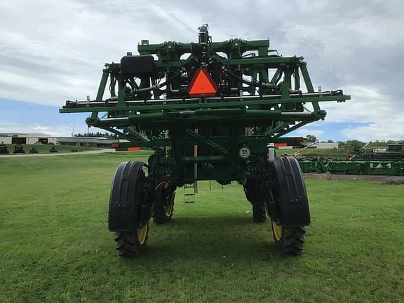 Image of John Deere R4038 equipment image 4