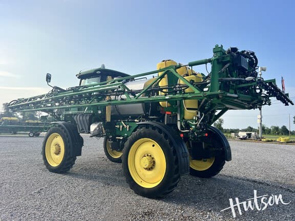 Image of John Deere R4038 equipment image 3