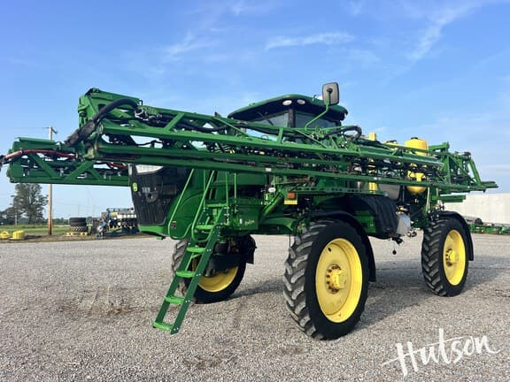 Image of John Deere R4038 equipment image 2