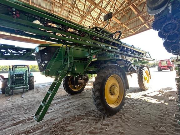 Image of John Deere R4038 equipment image 2