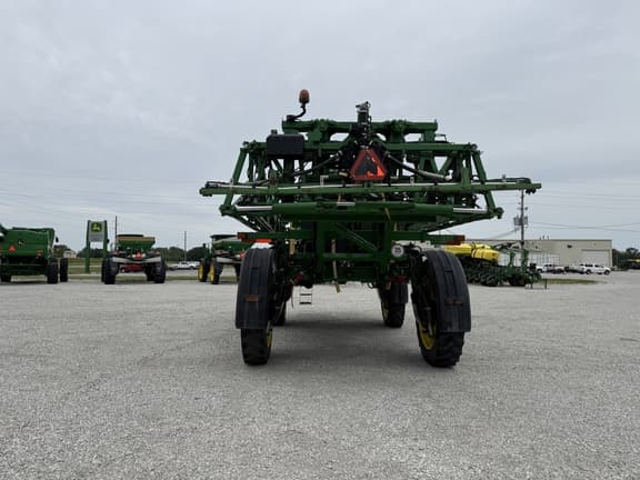 Image of John Deere R4038 equipment image 4