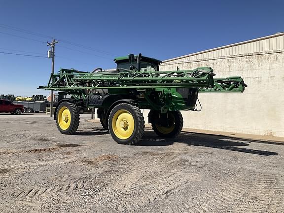 Image of John Deere R4038 equipment image 2