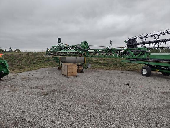 Image of John Deere R4038 Liquid System equipment image 2