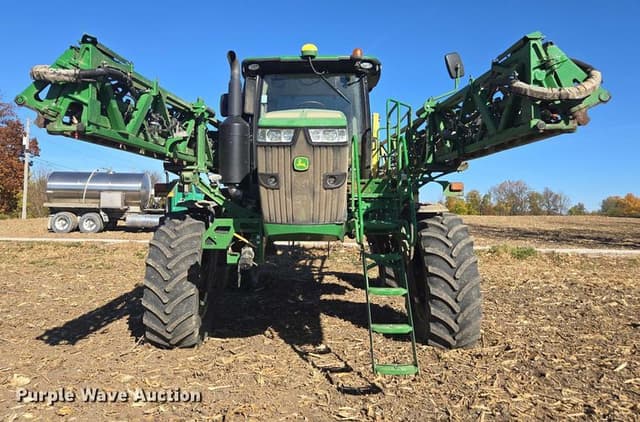 Image of John Deere R4038 equipment image 1