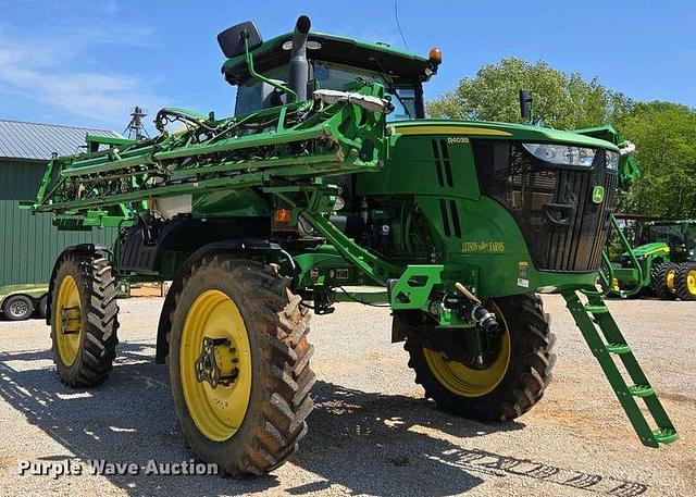 Image of John Deere R4030 equipment image 2