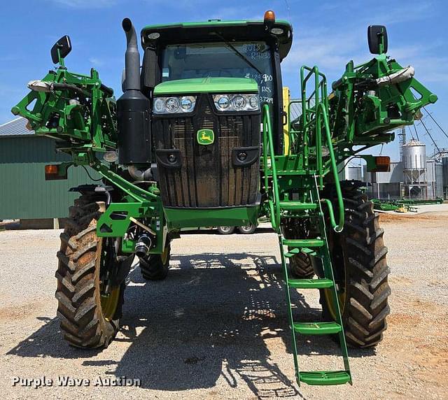 Image of John Deere R4030 equipment image 1
