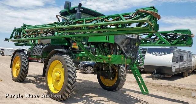 Image of John Deere R4038 equipment image 1