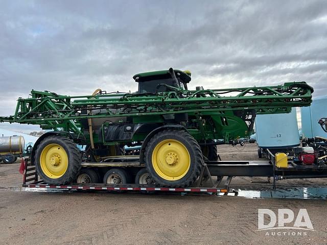 Image of John Deere R4038 equipment image 1