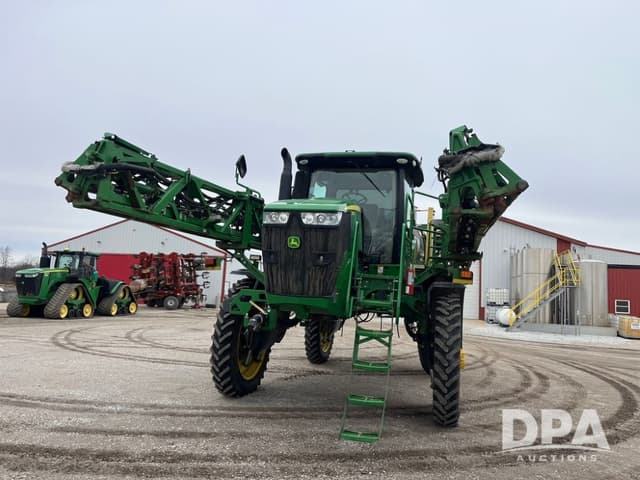 Image of John Deere R4038 equipment image 2