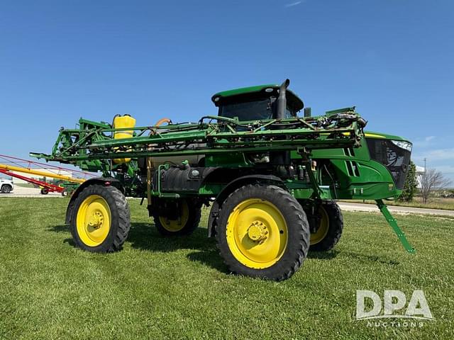 Image of John Deere R4038 equipment image 1