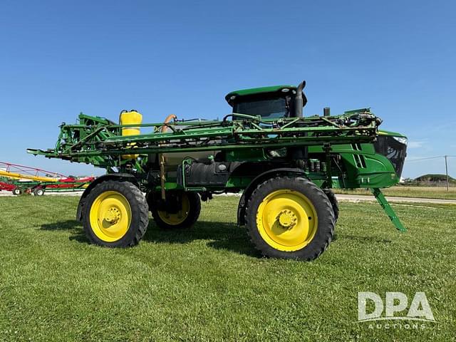 Image of John Deere R4038 equipment image 2