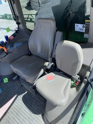Image of John Deere R4045 equipment image 3