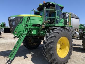 Main image John Deere R4045