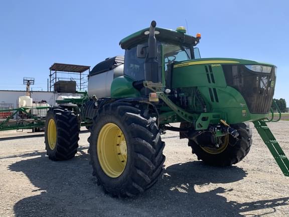 Image of John Deere R4045 equipment image 1