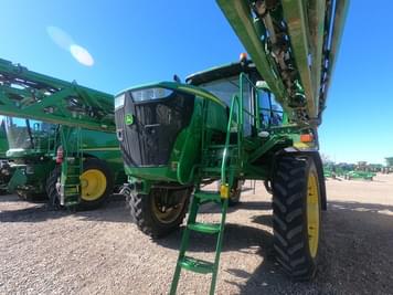 Main image John Deere R4045