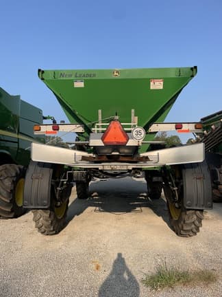 Image of John Deere R4045 equipment image 2