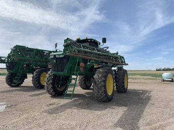 Main image John Deere R4045