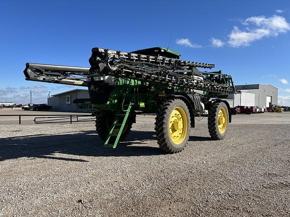 2018 John Deere R4045 Equipment Image0