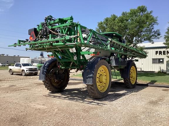 Image of John Deere R4045 equipment image 3