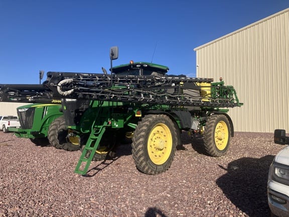 2018 John Deere R4045 Equipment Image0