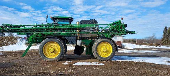 Image of John Deere R4045 equipment image 3