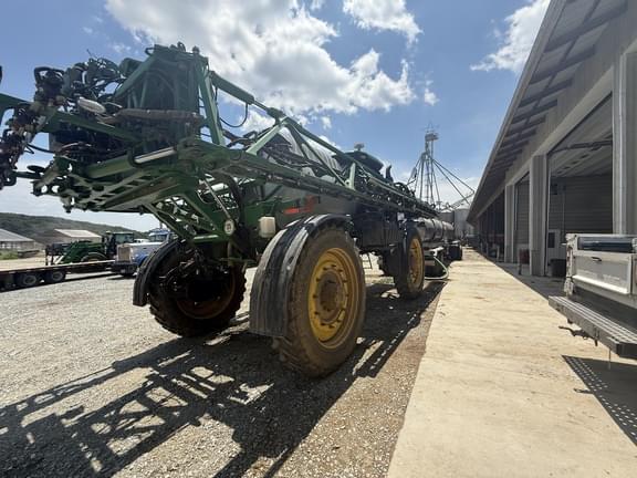 Image of John Deere R4045 equipment image 2