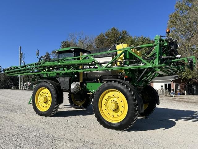 Image of John Deere R4045 equipment image 4