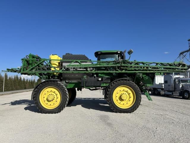 Image of John Deere R4045 equipment image 3