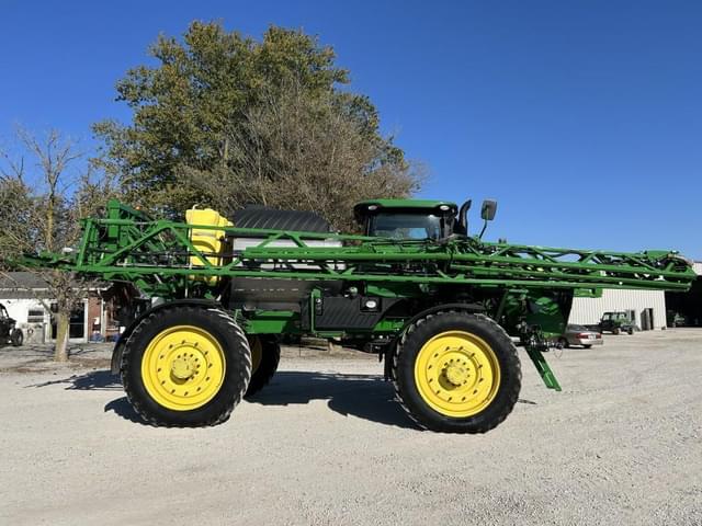 Image of John Deere R4045 equipment image 3