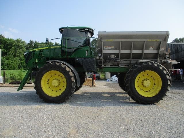 Image of John Deere R4045 equipment image 2