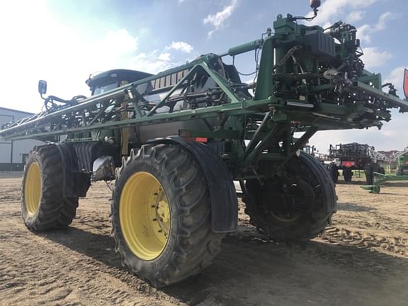 Image of John Deere R4045 equipment image 2