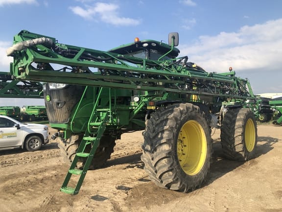 2018 John Deere R4045 Equipment Image0