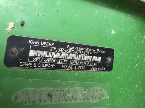 Image of John Deere R4045 equipment image 1