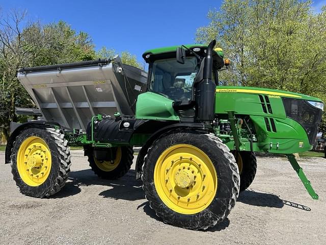 Image of John Deere R4045 equipment image 1