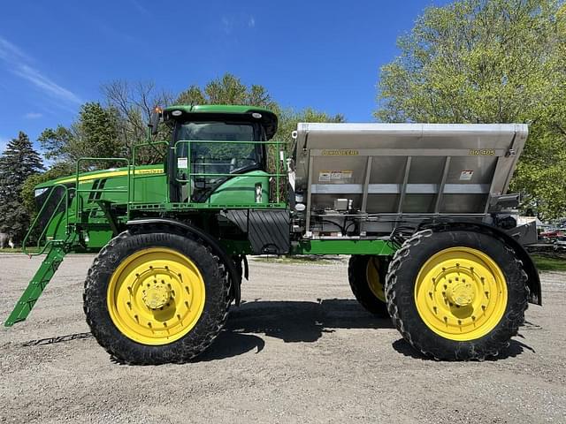Image of John Deere R4045 equipment image 2