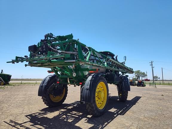 Image of John Deere R4045 equipment image 4