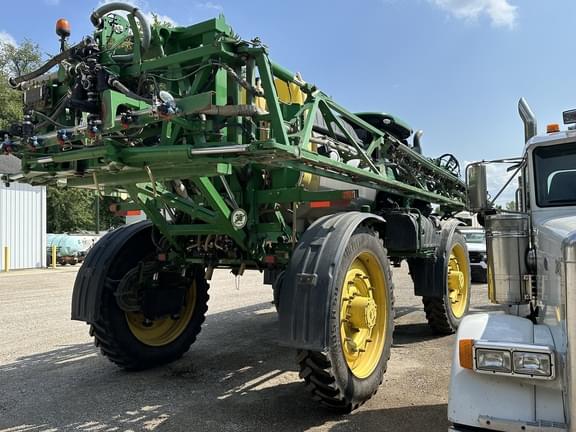 Image of John Deere R4045 equipment image 2