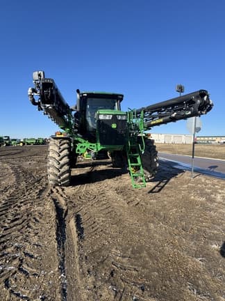 Image of John Deere R4045 equipment image 1