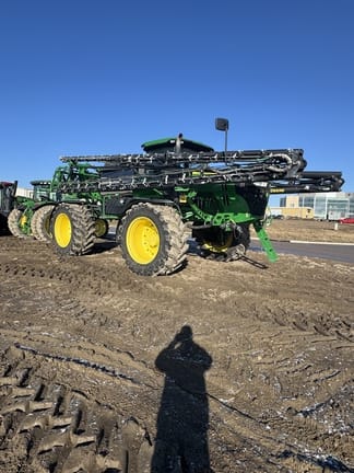 Main image John Deere R4045
