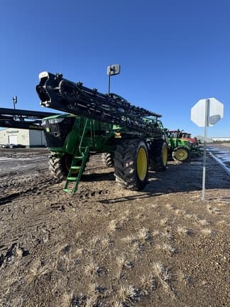 Image of John Deere R4045 equipment image 2