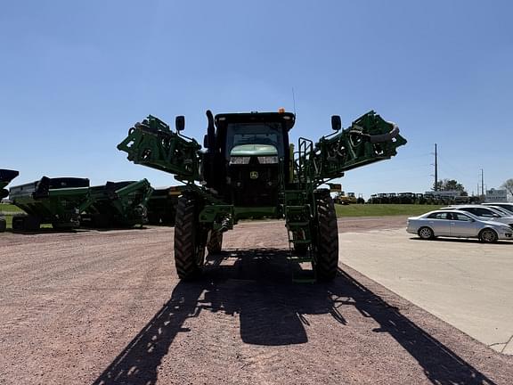 Image of John Deere R4045 equipment image 2