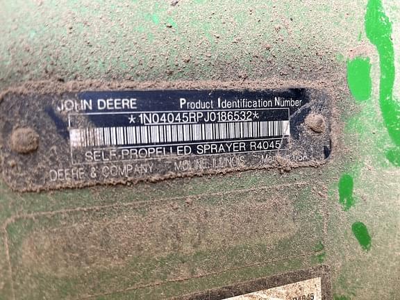 Image of John Deere R4045 equipment image 1