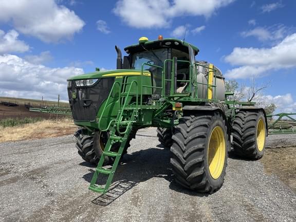 Image of John Deere R4045 equipment image 2