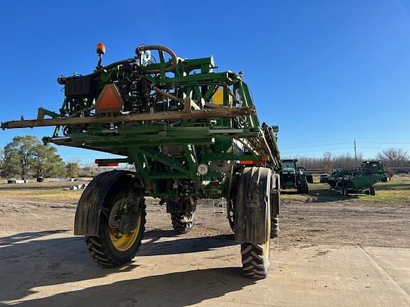 Image of John Deere R4045 equipment image 4