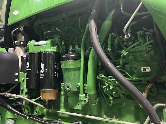 Image of John Deere R4045 equipment image 4