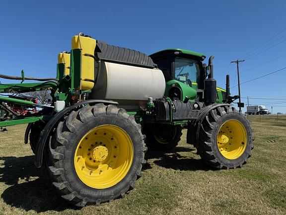Image of John Deere R4045 equipment image 1