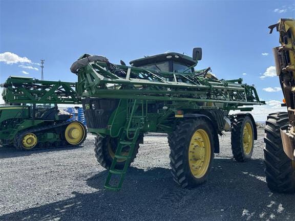 2018 John Deere R4045 Equipment Image0