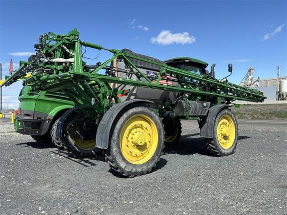 Image of John Deere R4045 equipment image 2
