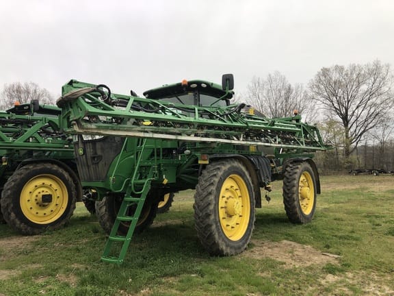 Main image John Deere R4045